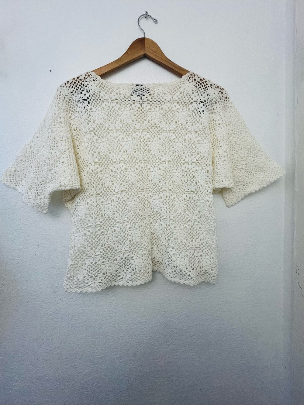 Jennifer Moore Cream Crochet Short Sleeve Top